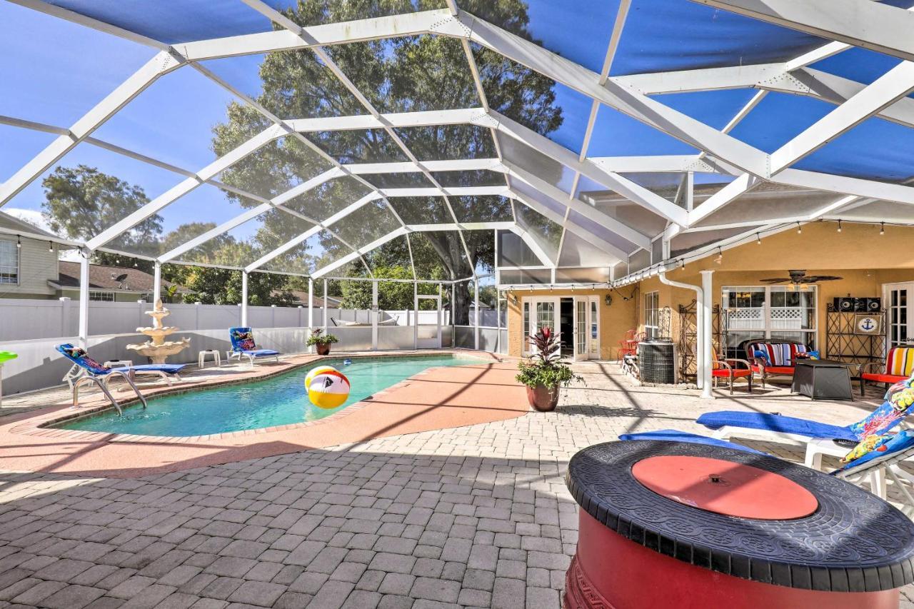 Cozy Home In Heart Of Tampa With Lanai And Pool! Eksteriør billede